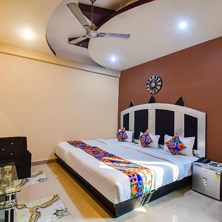 Fabhotel Prime Rockstar Suites Kolkata Exterior photo