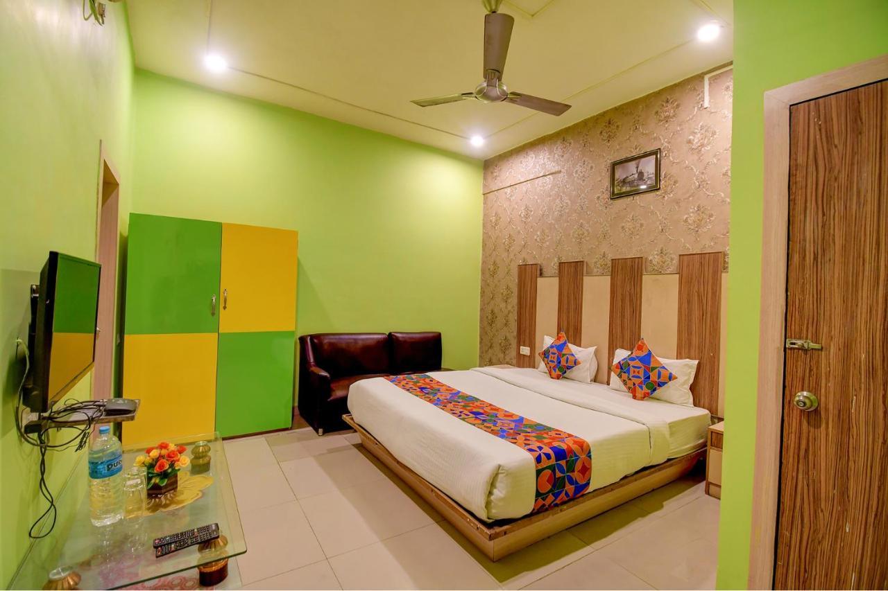 Fabhotel Prime Rockstar Suites Kolkata Exterior photo
